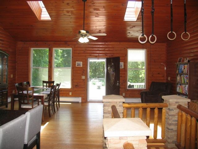 85 Thayer, Millville, MA 01529