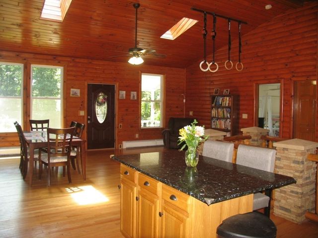 85 Thayer, Millville, MA 01529