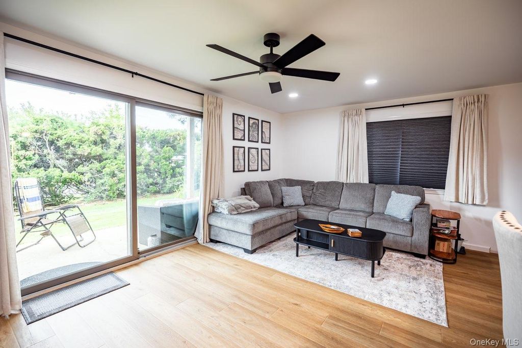 1 anchorage way way 1101, Freeport, NY 11520 — photo 2