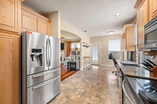 308 Foreman Drive, Euless, TX 76039