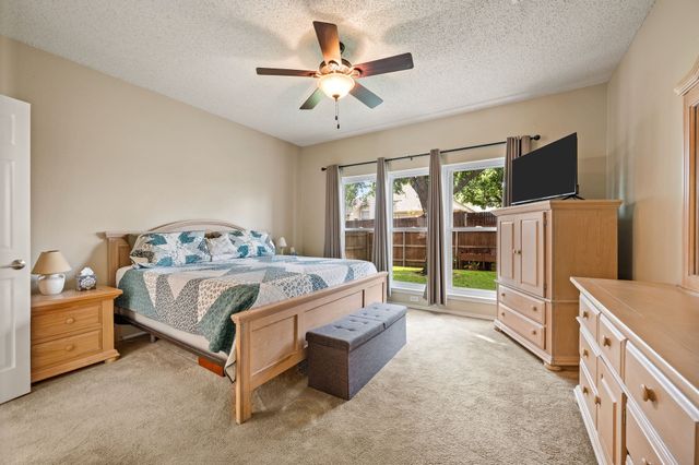 308 Foreman Drive, Euless, TX 76039