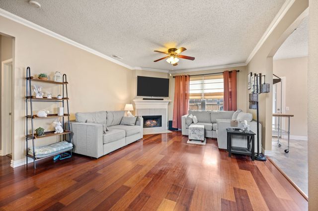 308 Foreman Drive, Euless, TX 76039