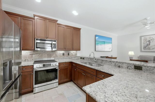 28128 PABLO PICASSO DRIVE, Englewood, FL 34223