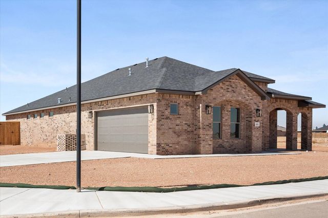 3213 Tractor Avenue, Wolfforth, TX 79382