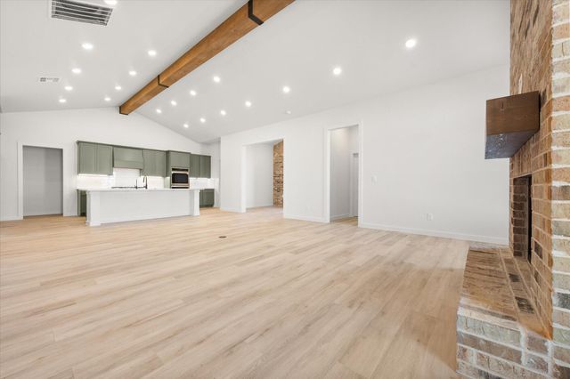 3213 Tractor Avenue, Wolfforth, TX 79382