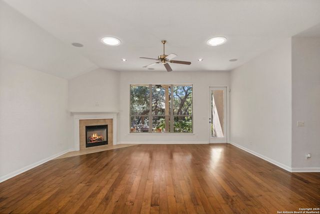 130 Grassmarket, San Antonio, TX 78259