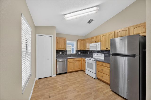 140 LOOKOUT DRIVE, Apollo Beach, FL 33572