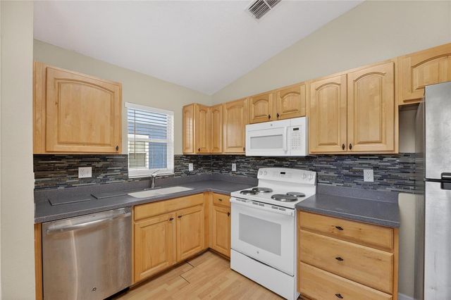 140 LOOKOUT DRIVE, Apollo Beach, FL 33572