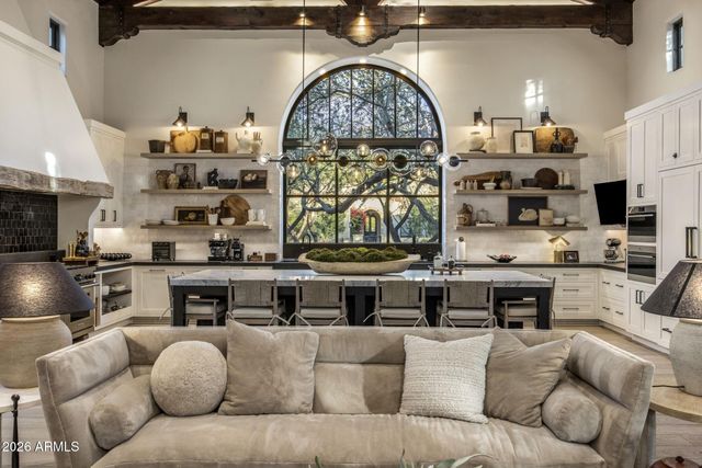 19890 N 101ST Way, Scottsdale, AZ 85255