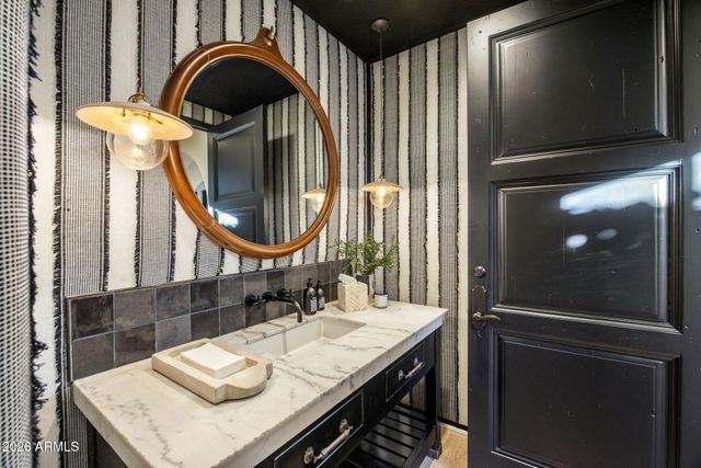 19890 N 101ST Way, Scottsdale, AZ 85255