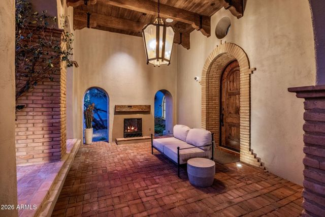 19890 N 101ST Way, Scottsdale, AZ 85255