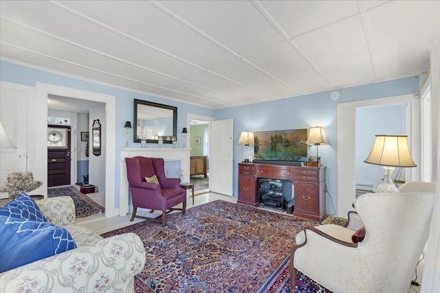 125 Sea Street, Hyannis, MA 02601
