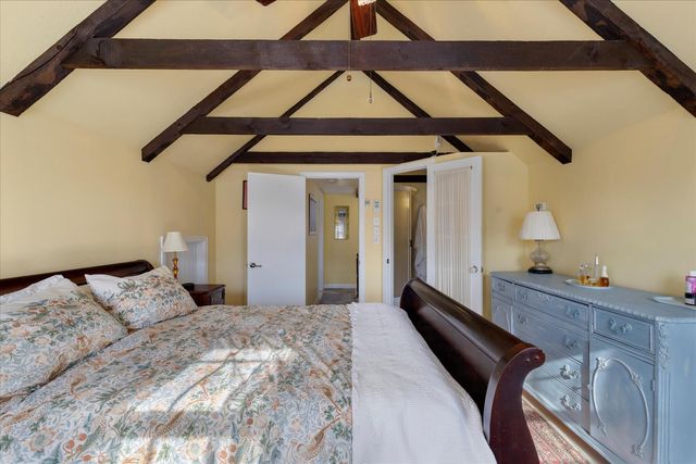 125 Sea Street, Hyannis, MA 02601