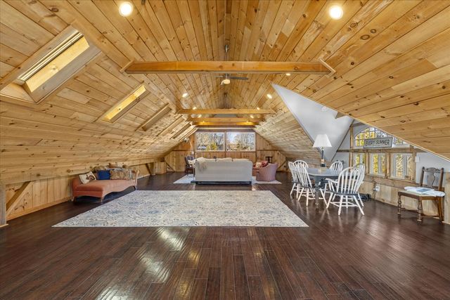 125 Sea Street, Hyannis, MA 02601