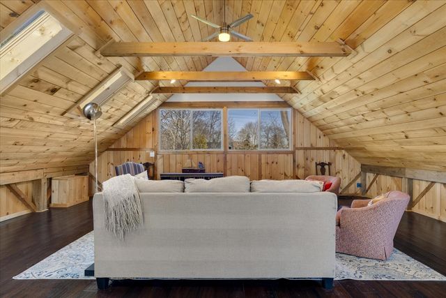 125 Sea Street, Hyannis, MA 02601