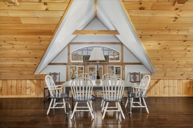 125 Sea Street, Hyannis, MA 02601