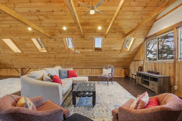 125 Sea Street, Hyannis, MA 02601