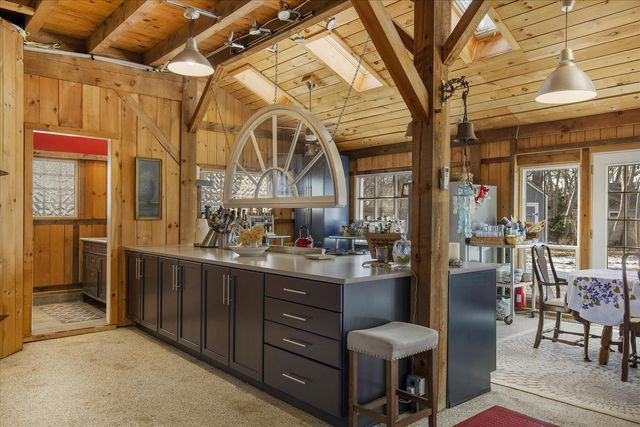 125 Sea Street, Hyannis, MA 02601