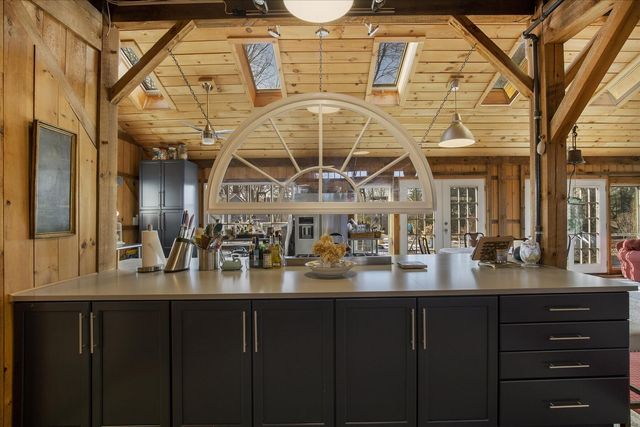 125 Sea Street, Hyannis, MA 02601