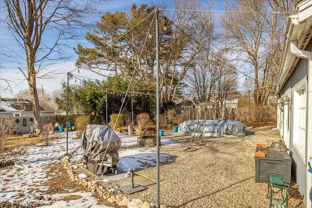 125 Sea Street, Hyannis, MA 02601