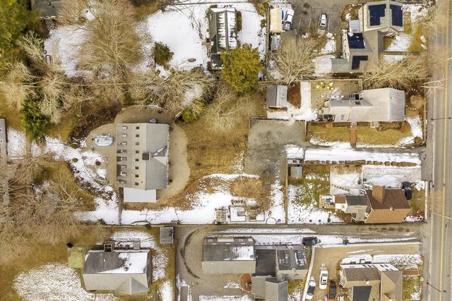 125 Sea Street, Hyannis, MA 02601