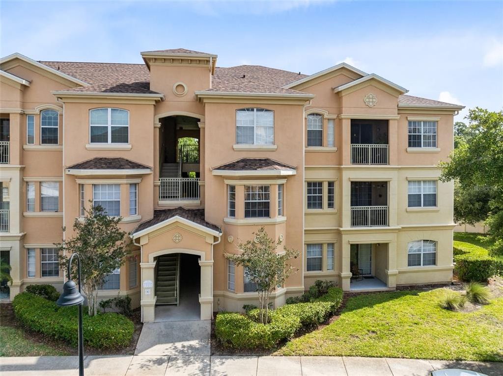 422 TERRACE RIDGE CIRCLE 422, Davenport, FL 33896