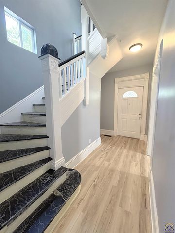 619 SW Buchanan ST, Topeka, KS 66606