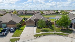 1614 Laslina Lane, League City, TX 77573
