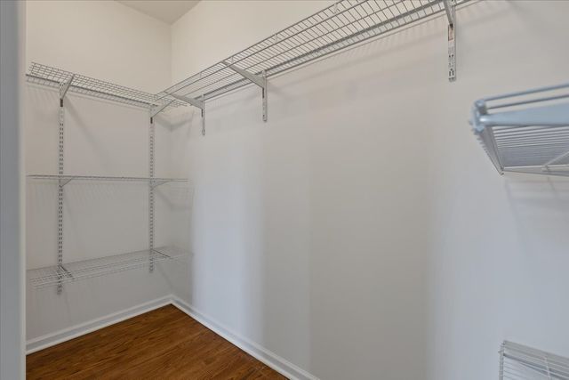 6745 N Saint Louis Avenue, Lincolnwood, IL 60712