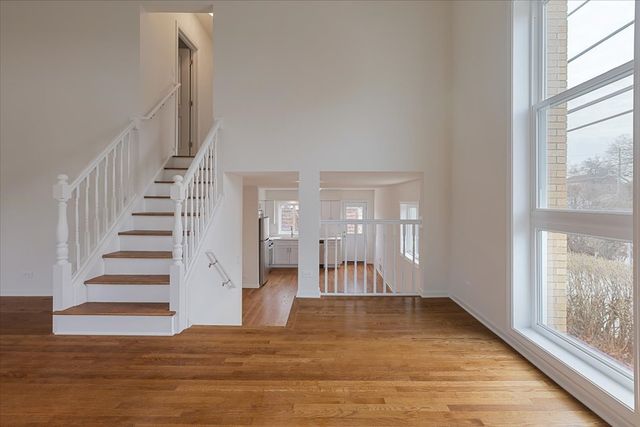 6745 N Saint Louis Avenue, Lincolnwood, IL 60712