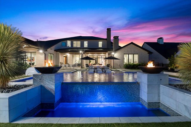 531 Lodge Hill Drive, Heath, TX 75032