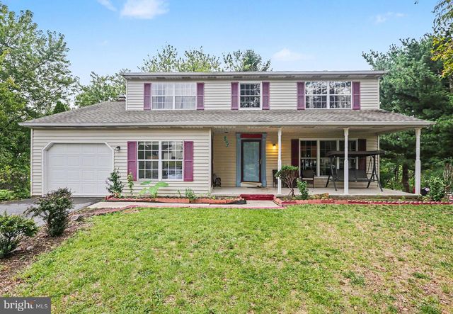 113 KINGS MILL CT, Harrisburg, PA 17110