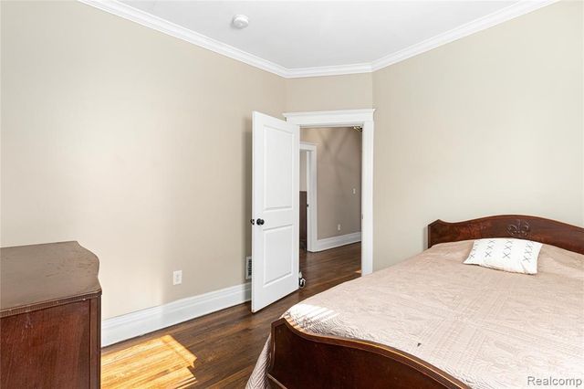 66 W Philadelphia Street, Detroit, MI 48202