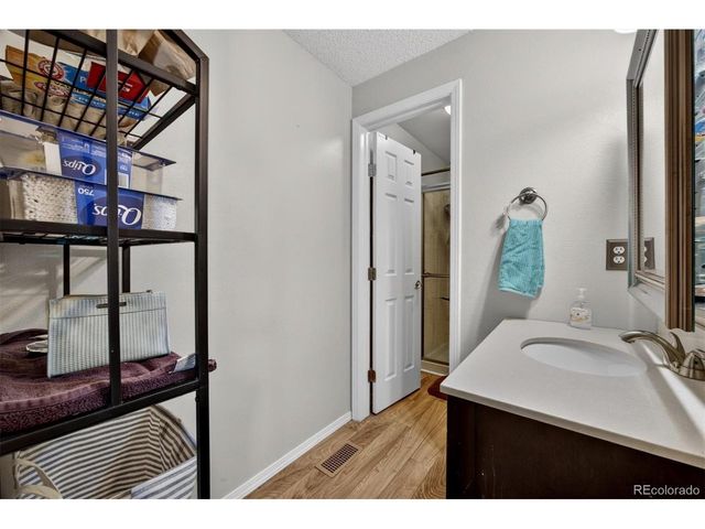 8096 Lee Ct, Arvada, CO 80005