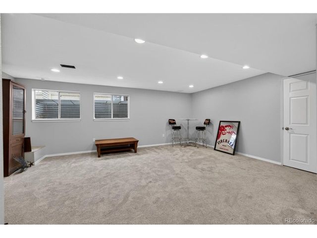 8096 Lee Ct, Arvada, CO 80005