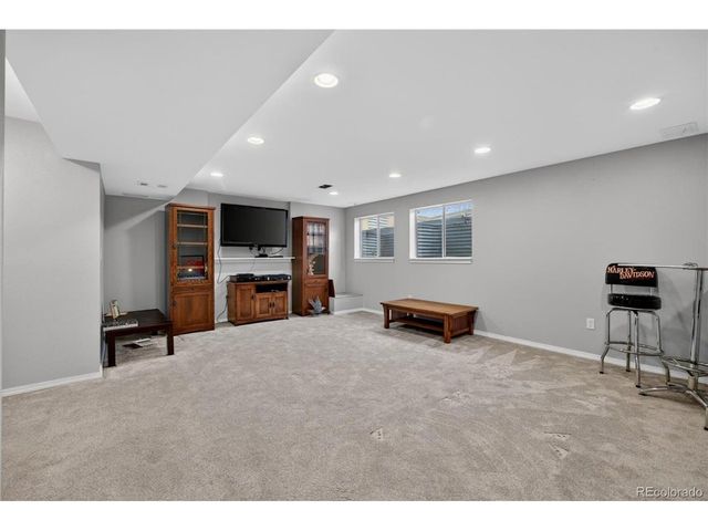 8096 Lee Ct, Arvada, CO 80005