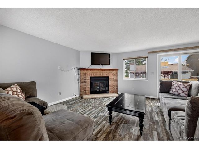 8096 Lee Ct, Arvada, CO 80005