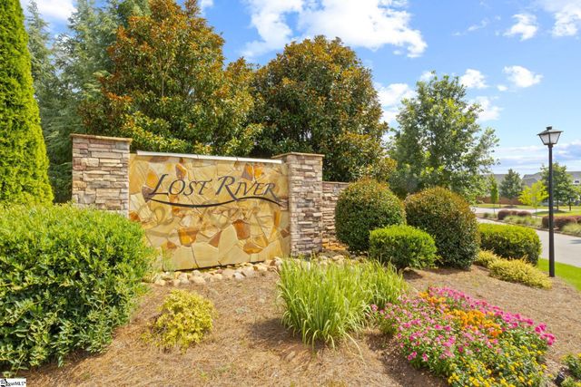 14 Foxmoor Court, Simpsonville, SC 29680