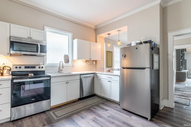 929 E Berry Street, Fort Wayne, IN 46803