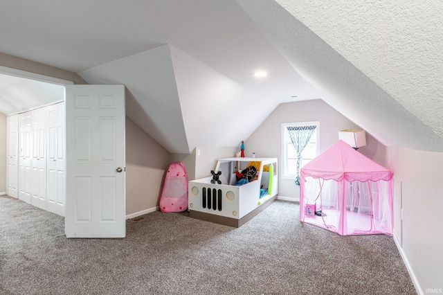 929 E Berry Street, Fort Wayne, IN 46803