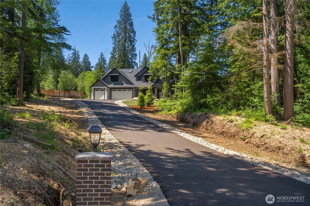7725 Johnson Road SE, Olympia, WA 98513