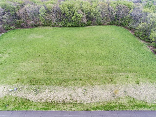 4600 Nantucket Dr. Unit 9, Summit Twp, MI 49201