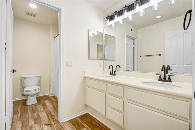 1051 Winthrop Drive, Corona, CA 92882