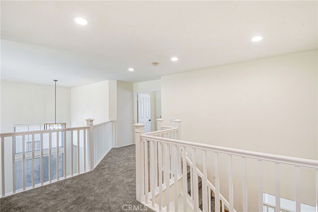 Image 13 of property listing at 1051 Winthrop Drive, Corona, CA 92882