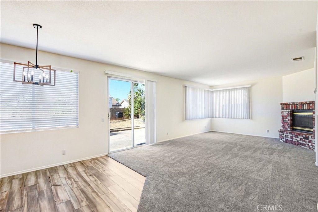 Image 5 of property listing at 1051 Winthrop Drive, Corona, CA 92882