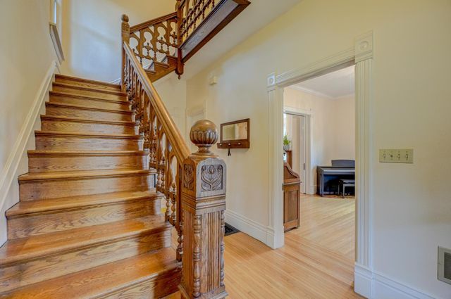 1302 4th Street, Hudson, WI 54016