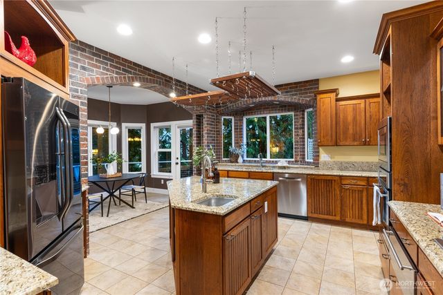 6608 Ivy Street, Anacortes, WA 98221