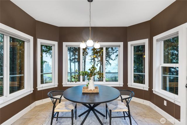 6608 Ivy Street, Anacortes, WA 98221