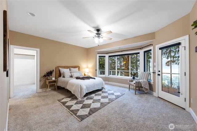 6608 Ivy Street, Anacortes, WA 98221