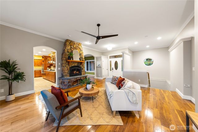 6608 Ivy Street, Anacortes, WA 98221